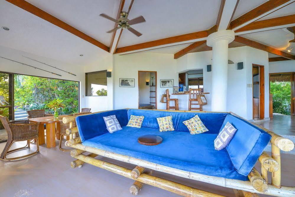 Artista Beach Villa Balabag  Exterior foto